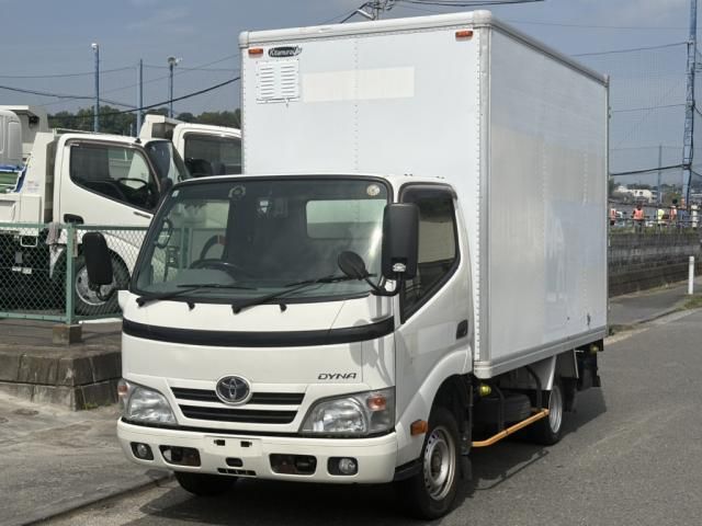 TOYOTA / DYNA