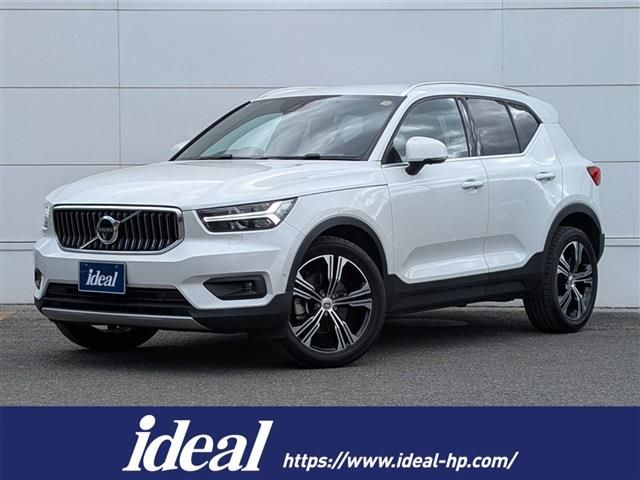 VOLVO / VOLVO XC40