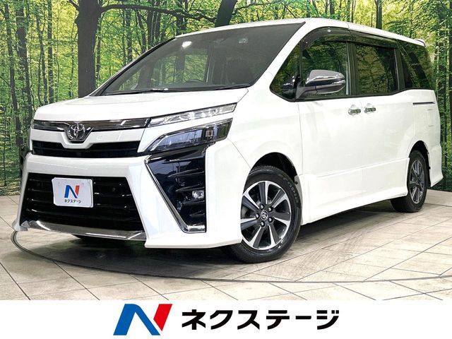 TOYOTA / VOXY