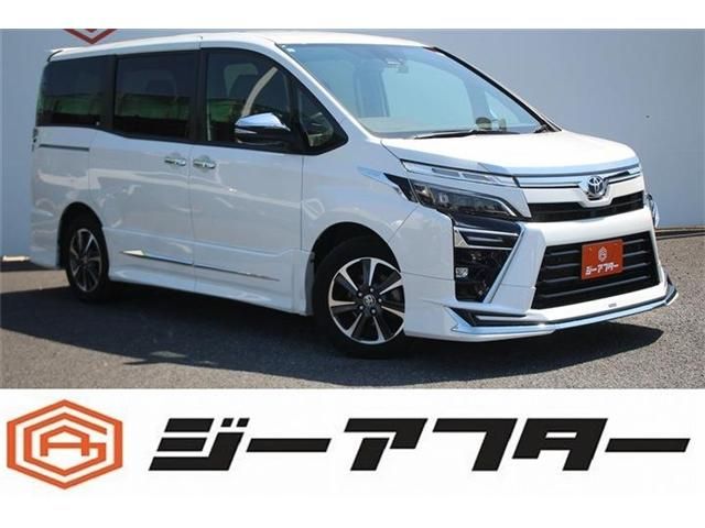 TOYOTA / VOXY