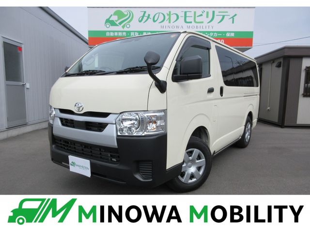 TOYOTA / HIACE van 4WD