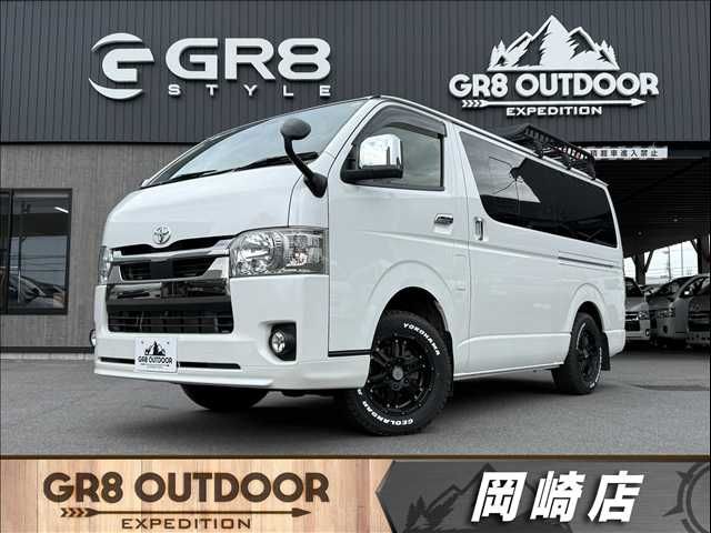 TOYOTA / HIACE van 4WD