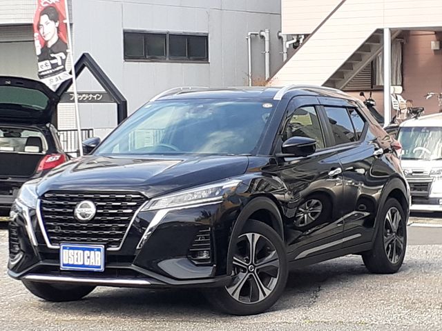 NISSAN / KICKS