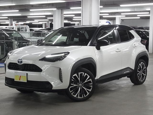 TOYOTA / YARIS CROSS HYBRID