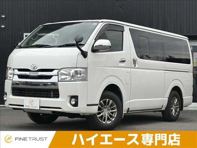 TOYOTA / HIACE van 4WD
