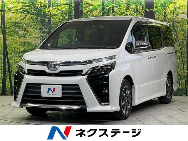 TOYOTA / VOXY