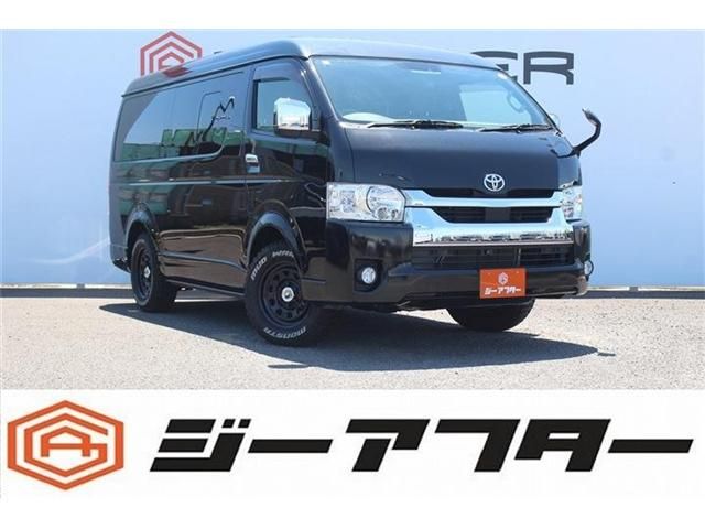 TOYOTA / HIACE wagon