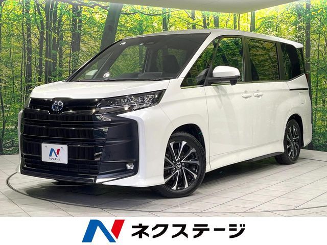 TOYOTA / NOAH HYBRID
