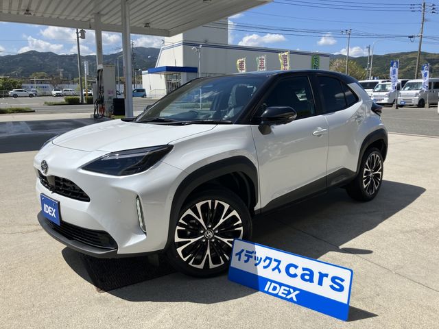 TOYOTA / YARIS CROSS HYBRID