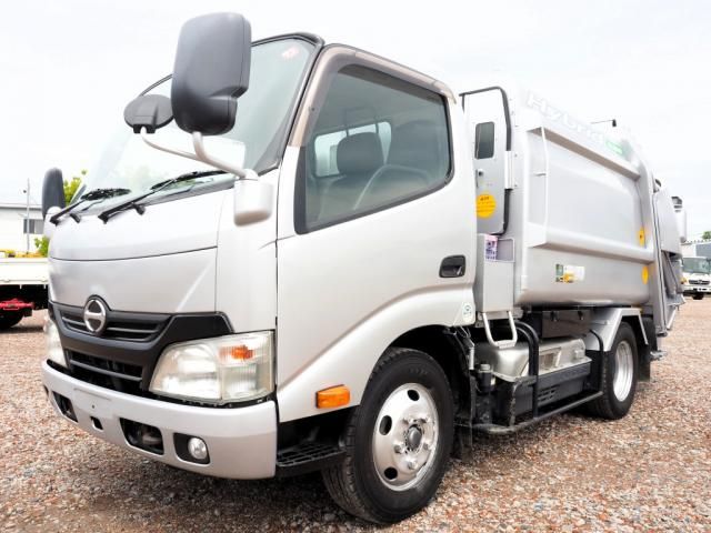 HINO / DUTRO