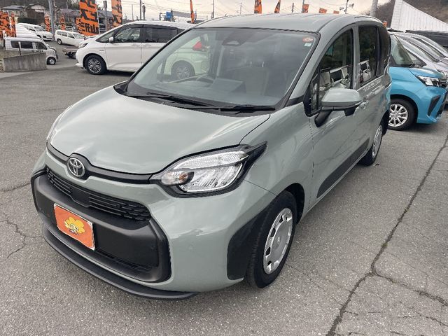 TOYOTA / SIENTA