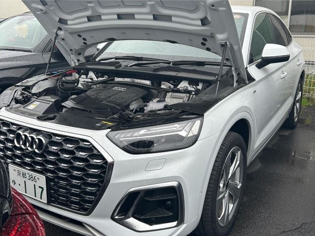 AUDI / AUDI Q5 SPORTBACK