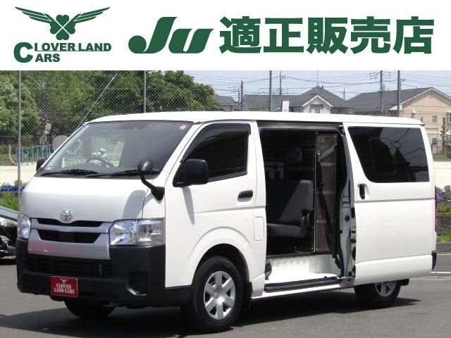 TOYOTA / HIACE van 2WD