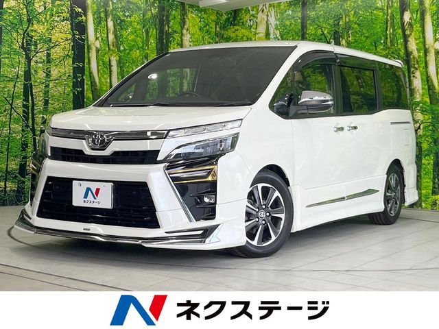 TOYOTA / VOXY