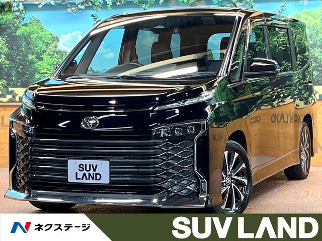 TOYOTA / VOXY