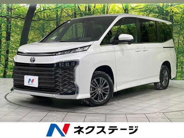 TOYOTA / VOXY 4WD
