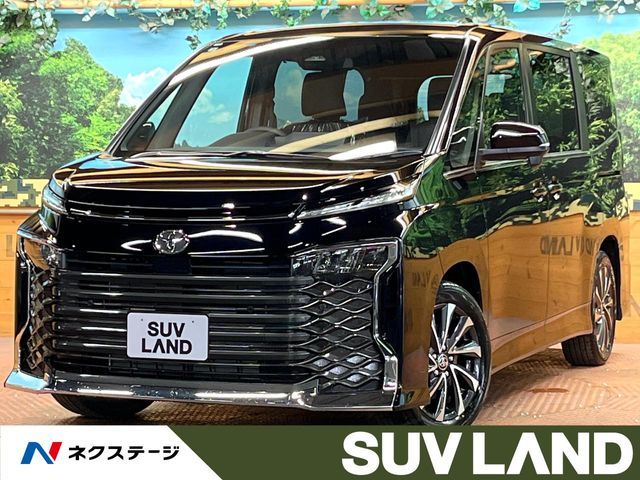TOYOTA / VOXY HYBRID