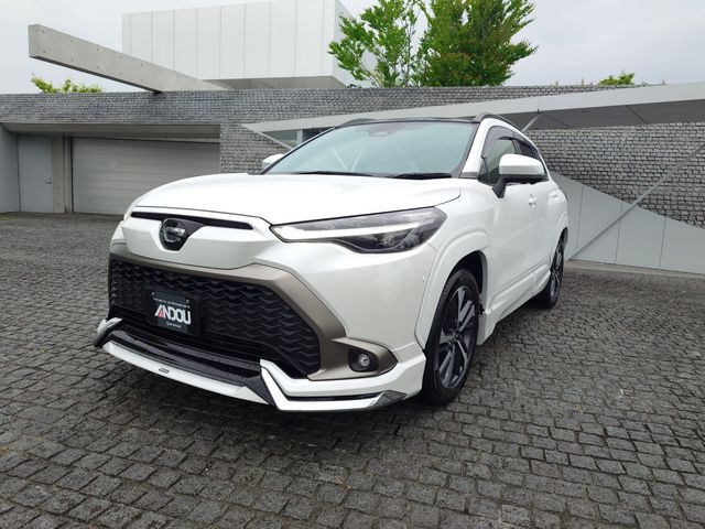TOYOTA / COROLLA CROSS HYBRID