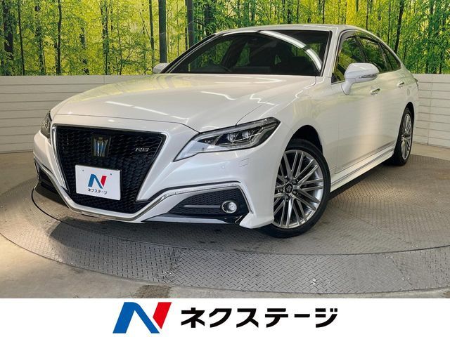 TOYOTA / CROWN sedan hybrid 4WD
