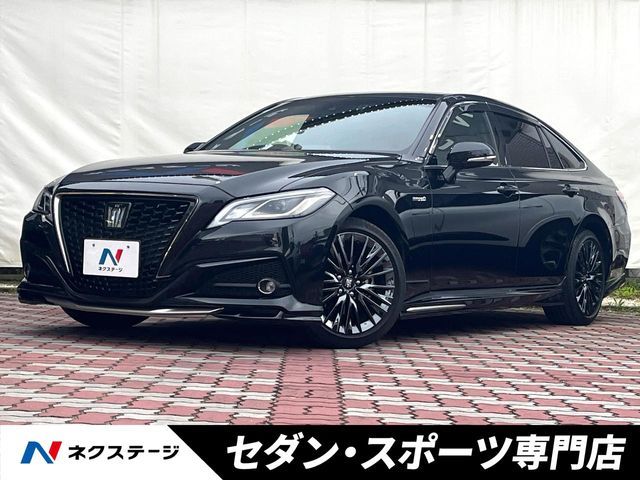 TOYOTA / CROWN sedan hybrid