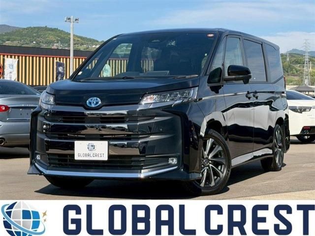 TOYOTA / NOAH HYBRID