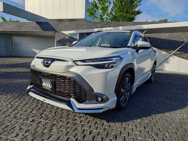 TOYOTA / COROLLA CROSS HYBRID
