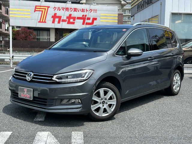 VOLKSWAGEN / VOLKSWAGEN GOLF TOURAN