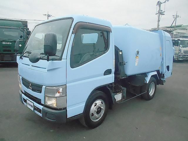 MITSUBISHI / CANTER