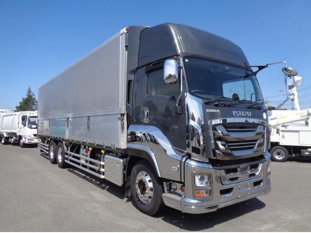 ISUZU / GIGA