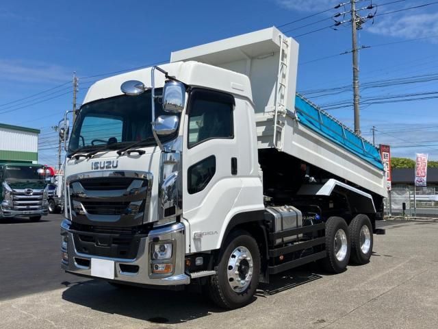 ISUZU / GIGA