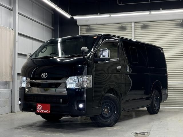TOYOTA / HIACE van 2WD