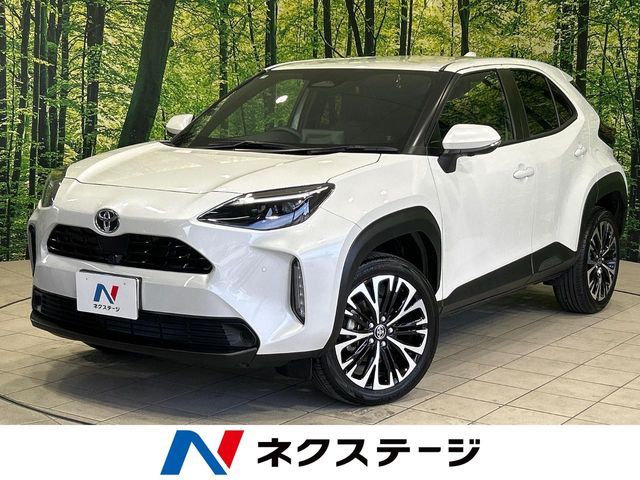 TOYOTA / YARIS CROSS HYBRID