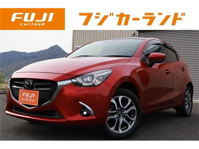 MAZDA / DEMIO 4WD