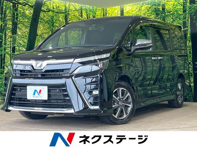 TOYOTA / VOXY