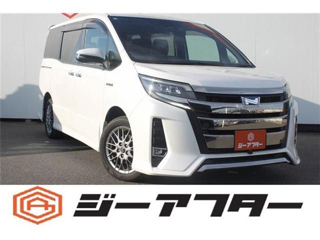 TOYOTA / NOAH HYBRID