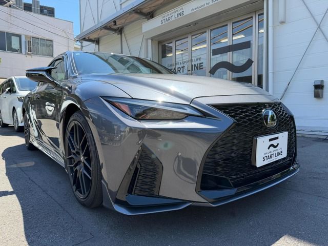 TOYOTA / LEXUS IS350