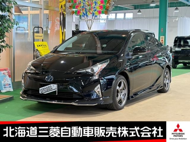 TOYOTA / PRIUS 4WD