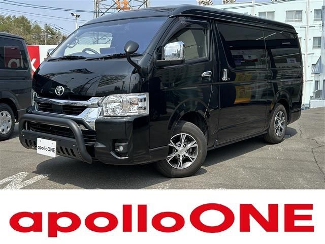 TOYOTA / ハイエース