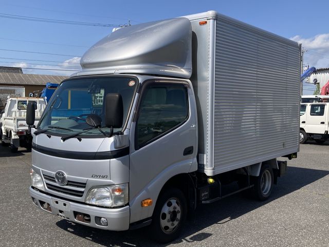TOYOTA / DYNA