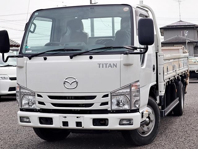 MAZDA / TITAN