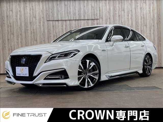 TOYOTA / CROWN sedan hybrid
