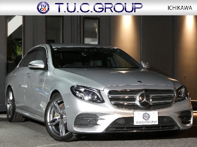 MERCEDES BENZ / MERCEDES BENZ E class sedan