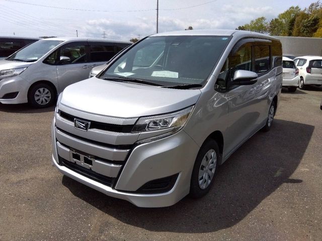 Japanese used car Ref# 1580293 TOYOTA / NOAH