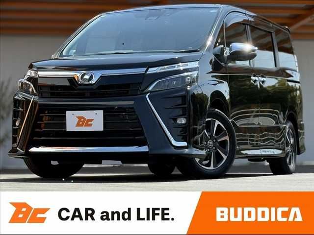 TOYOTA / VOXY