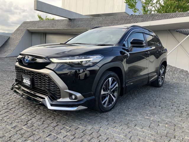 TOYOTA / COROLLA CROSS HYBRID