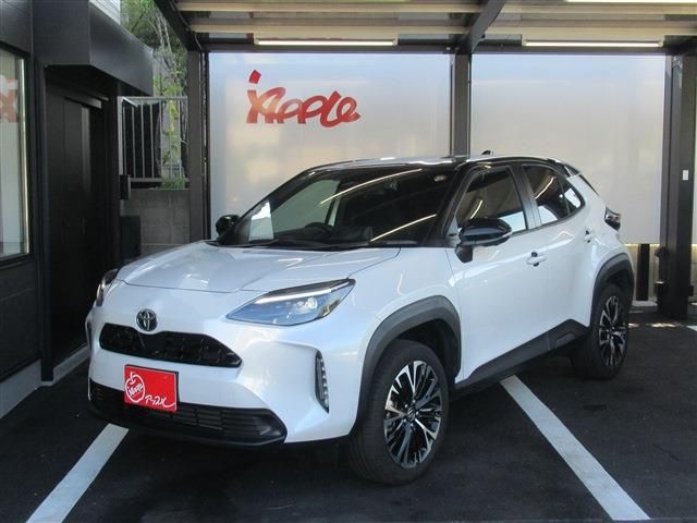 TOYOTA / YARIS CROSS HYBRID
