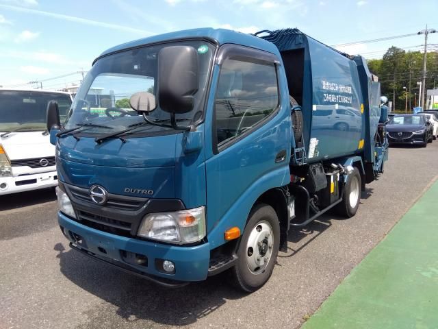 Japanese used car Ref# 1580556 HINO / DUTRO