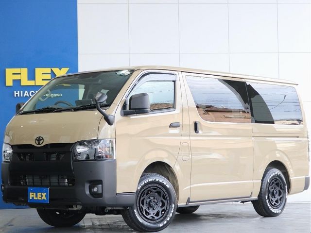 TOYOTA / HIACE van 4WD