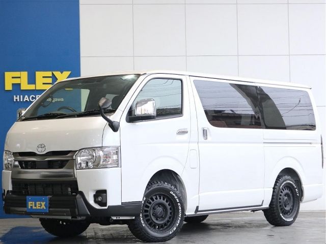 TOYOTA / HIACE van 4WD
