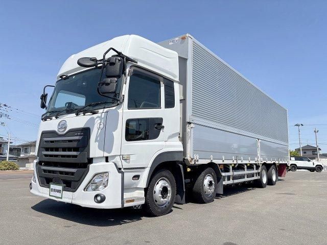 NISSAN DIESEL / Quon
